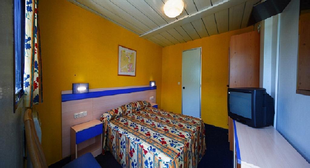 Pension Compostela Inn Cacheiras Exteriér fotografie